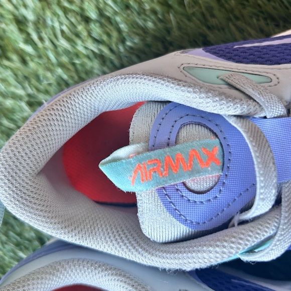 Nike Purple and White Sneakers with Air Max - Picture 3 of 13